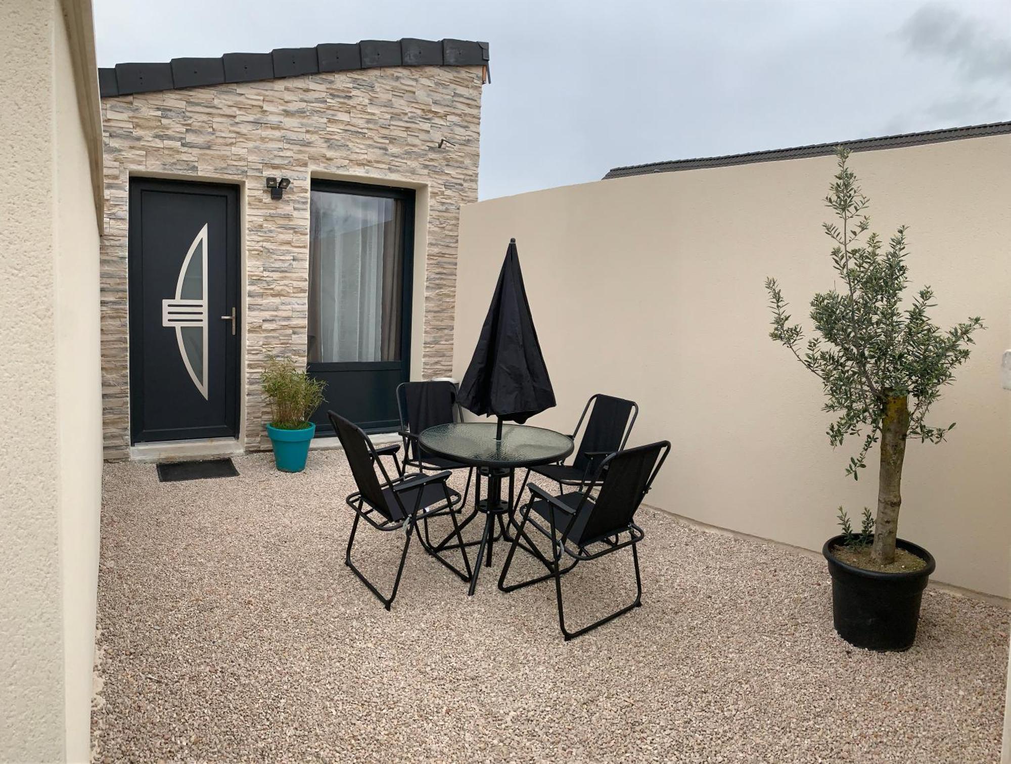 My Sweet Home Varennes-le-Grand Exterior photo